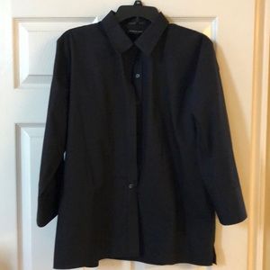 Foxcroft 3/4 sleeve black non-iron shaped fit shirt size 18